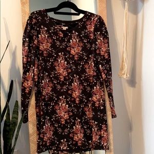 Long sleeve floral dress